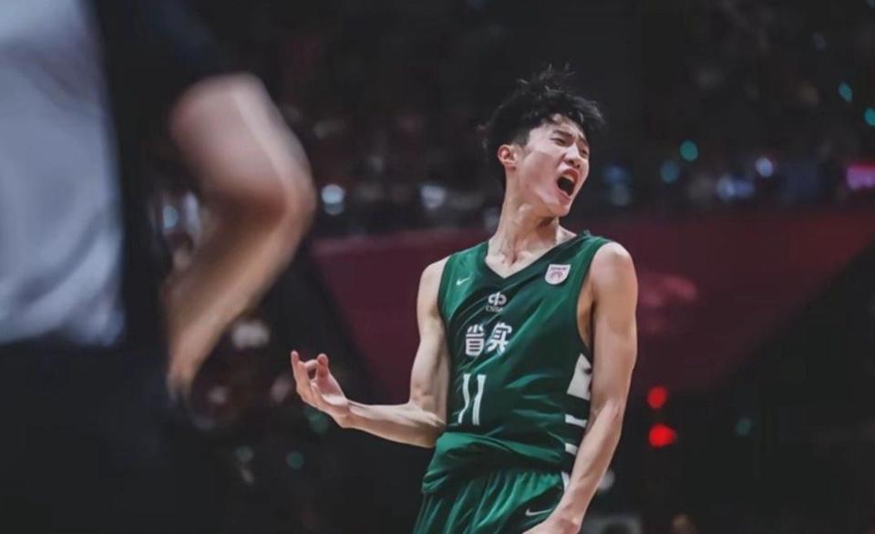 乔的交易方, 易能够达成, 广东男篮内