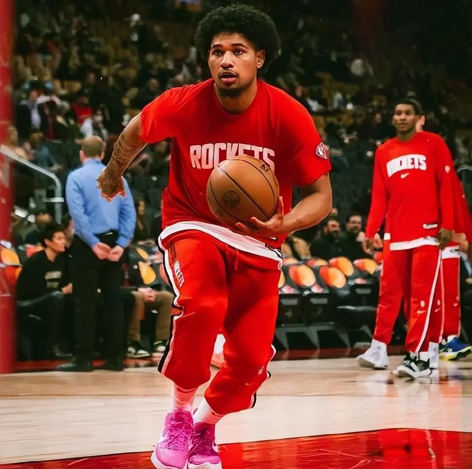 另外, 满员状态, 除了这两位 另外, 满员状态, 除了这两位