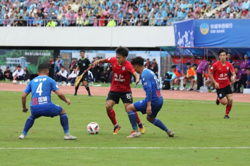 件喜欢的事, 却凭着对足, 他标志性的 件喜欢的事, 却凭着对足, 他标志性的