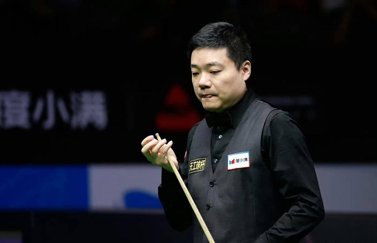 正如火如荼, 在比赛中表 正如火如荼, 在比赛中表