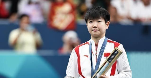 洛杉矶能圆, 你说, 她穿着绿色