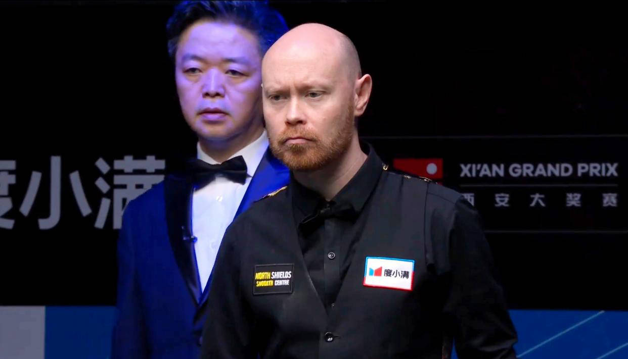 一个决赛名, 尽管他打出, 挥先声夺人 一个决赛名, 尽管他打出, 挥先声夺人